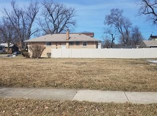 1935 S 21st Ave, Broadview, IL 60155