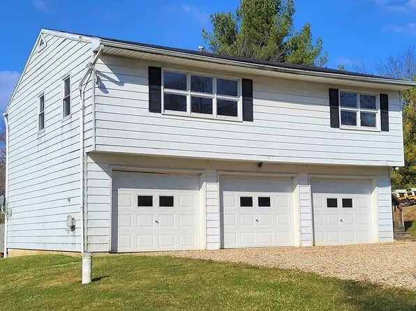 393 Parry Ave, Mansfield, OH 44905