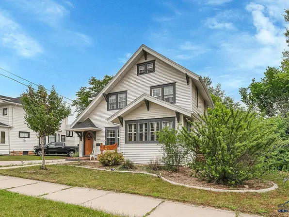 912 Fulton St, Rapid City, SD 57701