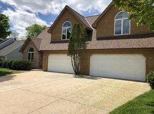 1967 1st Ave, Grafton, WI 53024