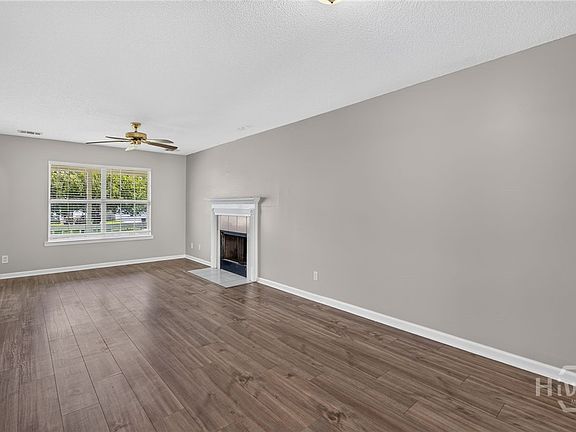 4th image of 17 Leeward Drive