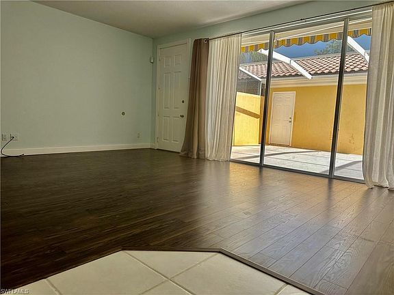 3rd image of 28667 Alessandria CIR