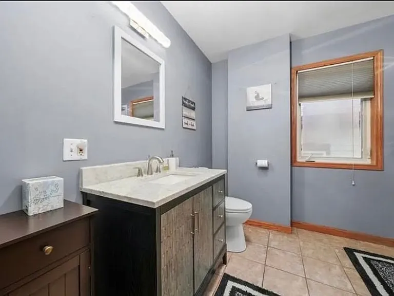 5304 S New England Ave — Photo 11