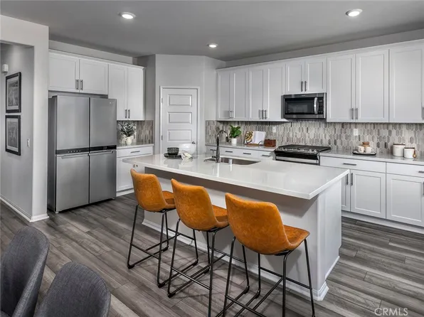 19330 Bigfork Rd, Lake Elsinore, CA 92532