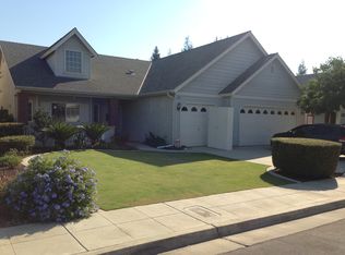 2607 E Fallbrook Ave, Fresno, CA