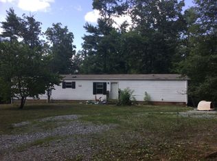 472 Pine Spur Rd, Callaway, VA 24067