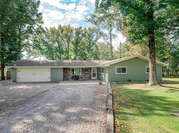 2905 Schlensker Rd, Evansville, IN 47725