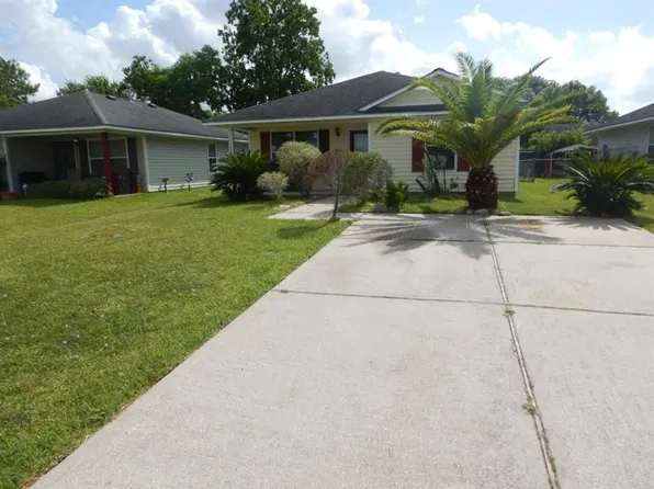 11607 Mosscrest Dr, Houston, TX 77048