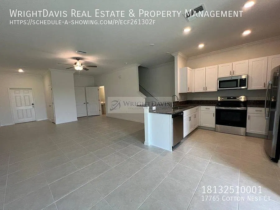 Brand New 3/2.5 townhome in Land O'Lakes!! — Photo 4
