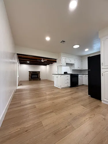 1401 Cardinal St Photo 1