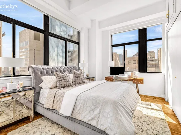 310 East 46th Street image 5 of 11