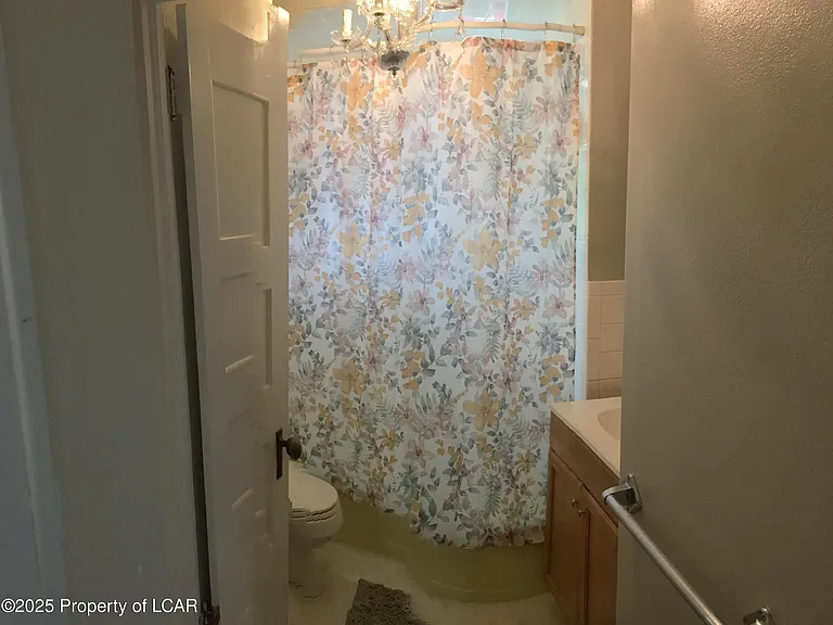 66 Park St — Photo 8