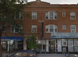3338 N Lincoln Ave, Chicago, IL 60657