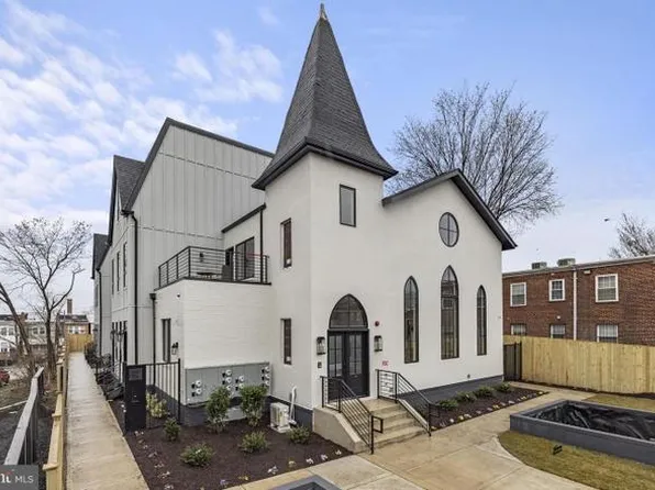 217 16th St NE #9, Washington, DC 20002