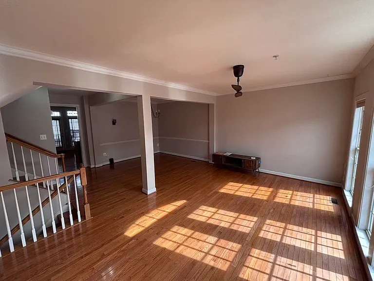 138 Swanton Ln — Photo 7