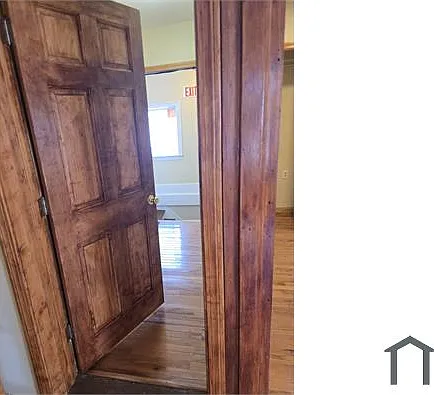 27 Shelby St #2 — Photo 32