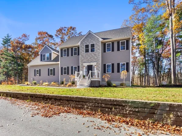 339 Depot St, South Easton, MA 02375