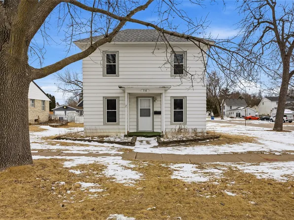 316 1st Ave SE, Mount Vernon, IA 52314