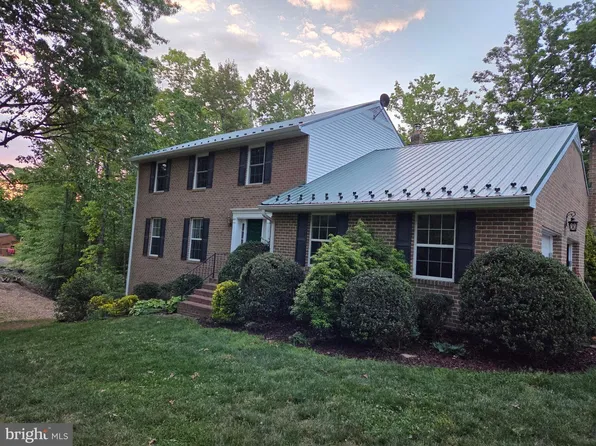 5099 Courtneys Corner Rd, Sumerduck, VA 22742