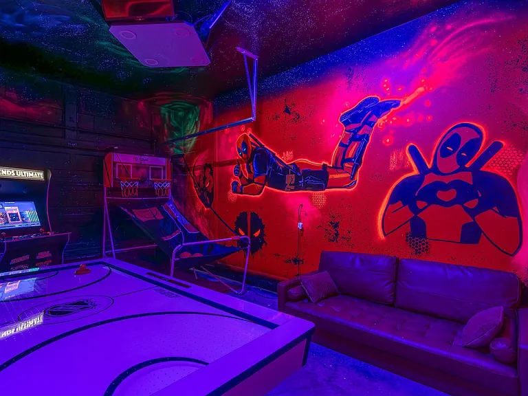 Building's Lounge