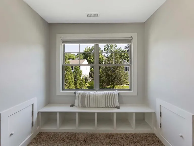8425 Hobhouse Cir — Photo 44