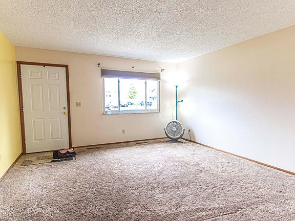 4th image of 5808 Chanwick Dr
