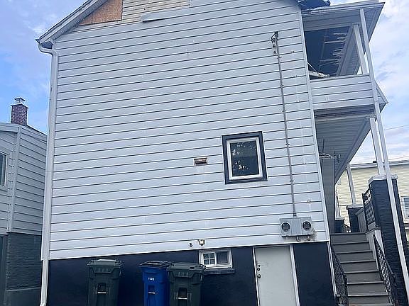 2nd image of 9 Reservoir St
