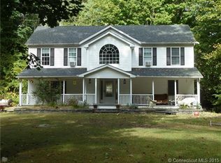 7 Walnut Hill Rd, Clinton, CT 06413