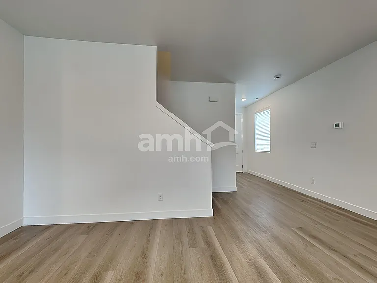 8002 Katriel Ct SW — Photo 9