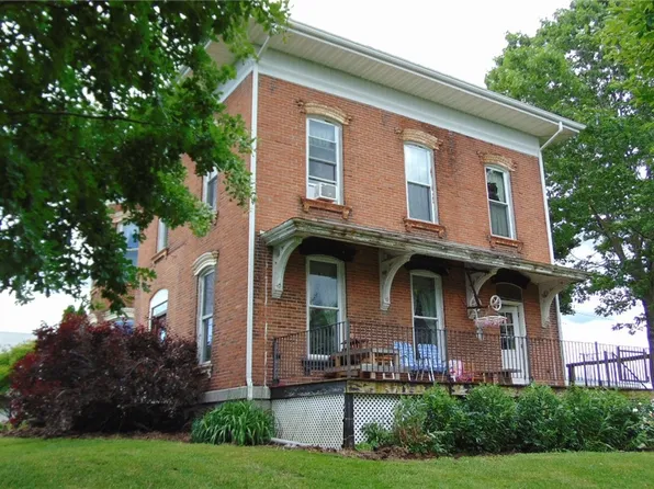 2890 Jorolemon Rd, Weedsport, NY 13166