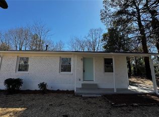 110 Raymond St, Jonesboro, GA 30236