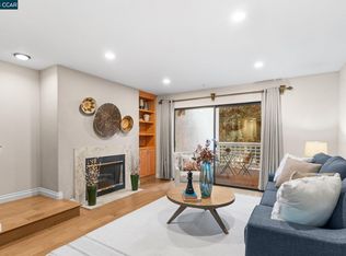 2586 Oak Rd APT 230, Walnut Creek, CA 94597