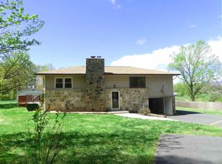 266 Thoroughfare Rd, Brightwood, VA 22715