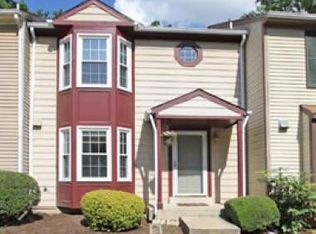 12116 Ravenwood Ct, Silver Spring, MD 20902