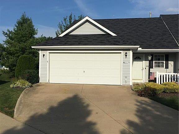 2nd image of 7279 Lilac Ct #12A