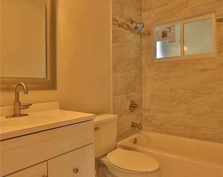 11 California Rd #B — Photo 19