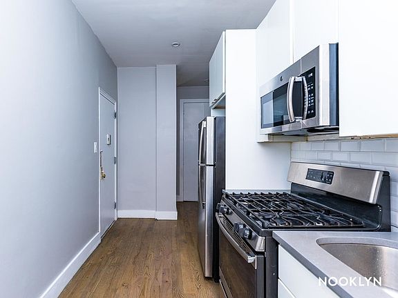 3rd image of 723 Saint Nicholas Ave #1AA