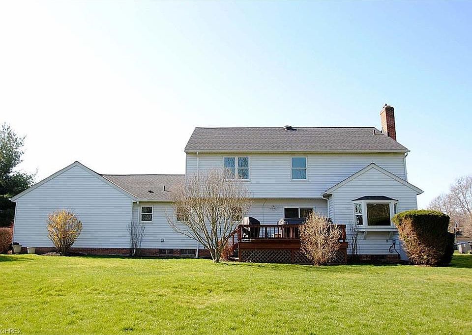 2nd image of 33355 Arlesford Dr