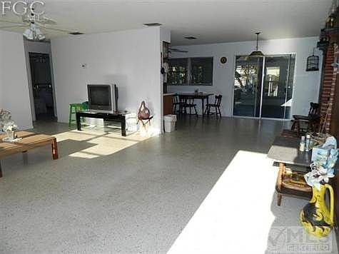 4th image of 3434 Sea Holly Ln