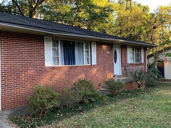 2nd image of 473 Virginia Pl SE