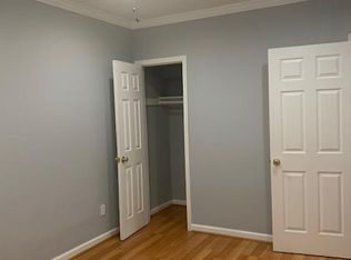 208 21st St NE APT 2, Washington, DC 20002