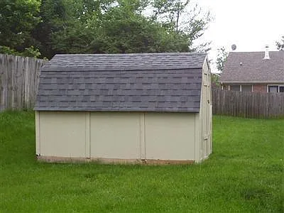 Colonnade Dr, Lexington — Photo 2