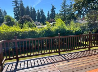 7411 NE 155th St, Kenmore, WA 98028