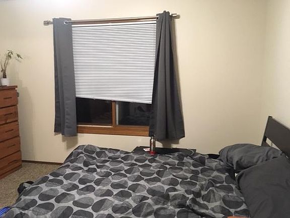 2nd image of 906 Pinon Dr Unit 3