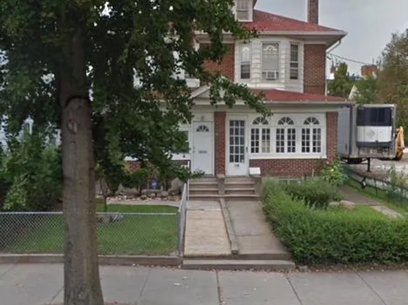 728 N Front St, Allentown, PA 18102