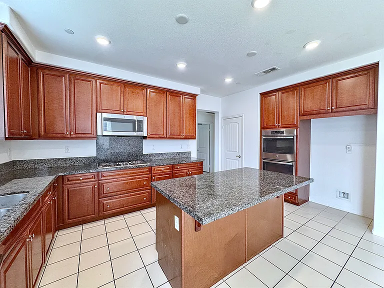 13267 Oatman Dr — Photo 7
