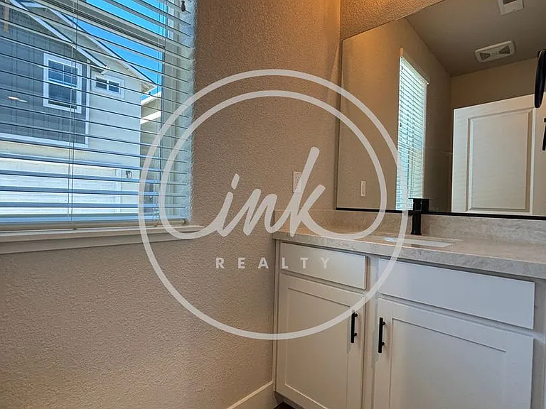 306 Cattail Cir — Photo 8
