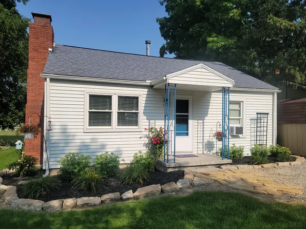 107 Bayshore Ct, Saint Marys, OH 45885