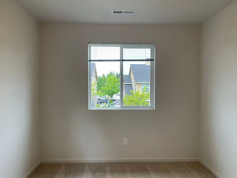2140 NE 115th Ct — Photo 18