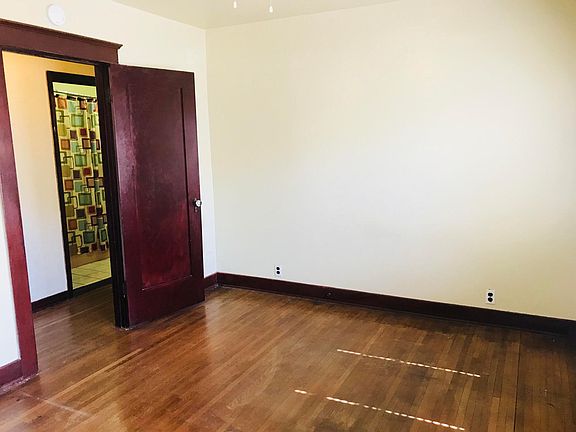 4th image of 2820 E Mariquita St